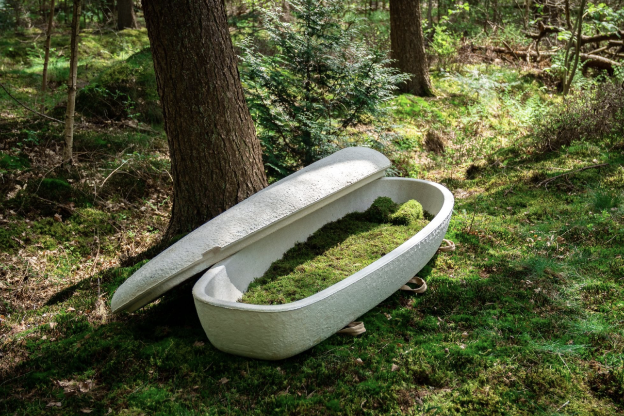 Loop Biotech viert vijf jaar duurzaame uitvaartproducten