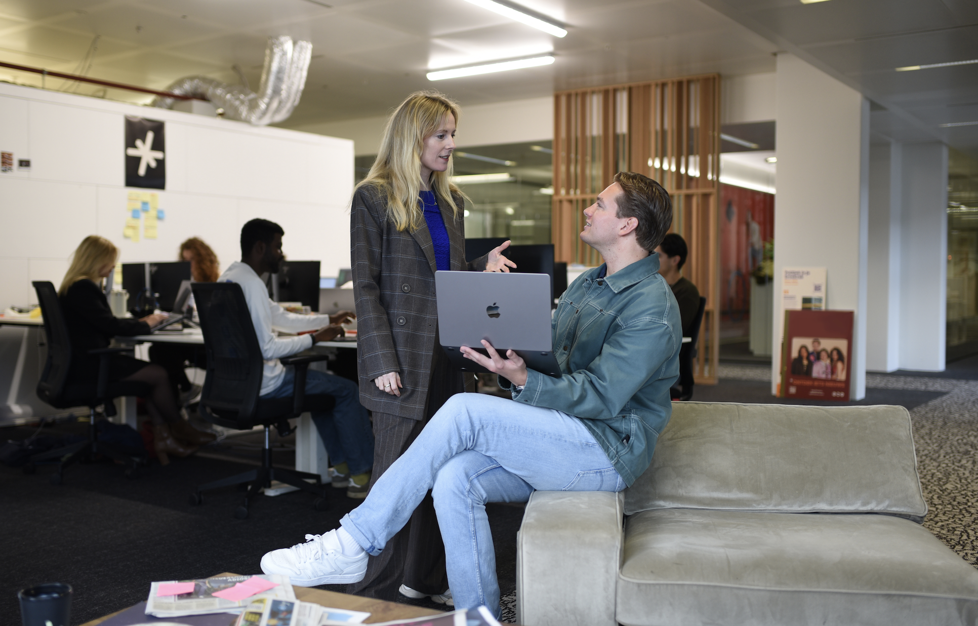 Een kijkje achter de schermen bij Spilnews