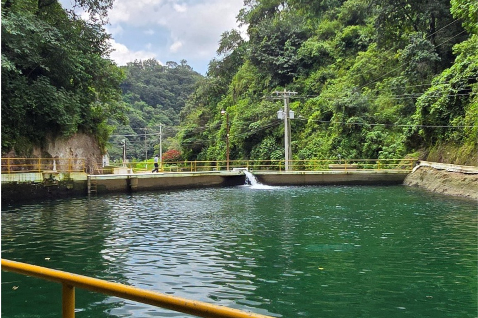 Dutch Clean Tech neemt 25% belang in bijna honderd jaar oud drinkwaterbedrijf in Guatemala