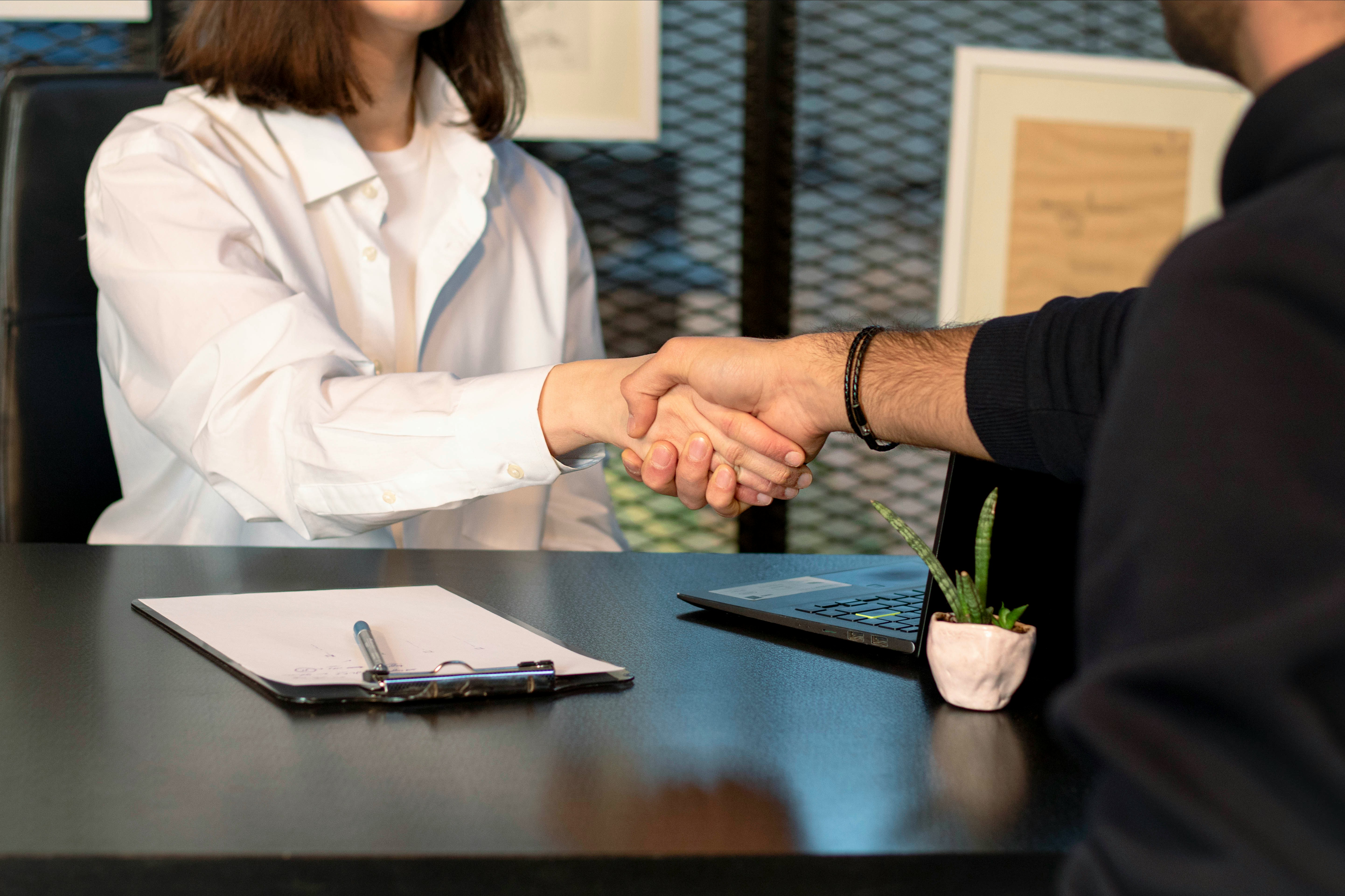Non-binaire sollicitanten met gender X worden minder vaak uitgenodigd op gesprek