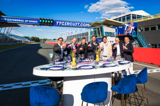 Albron en TT Circuit Assen verlengen samenwerking tot en met 2031