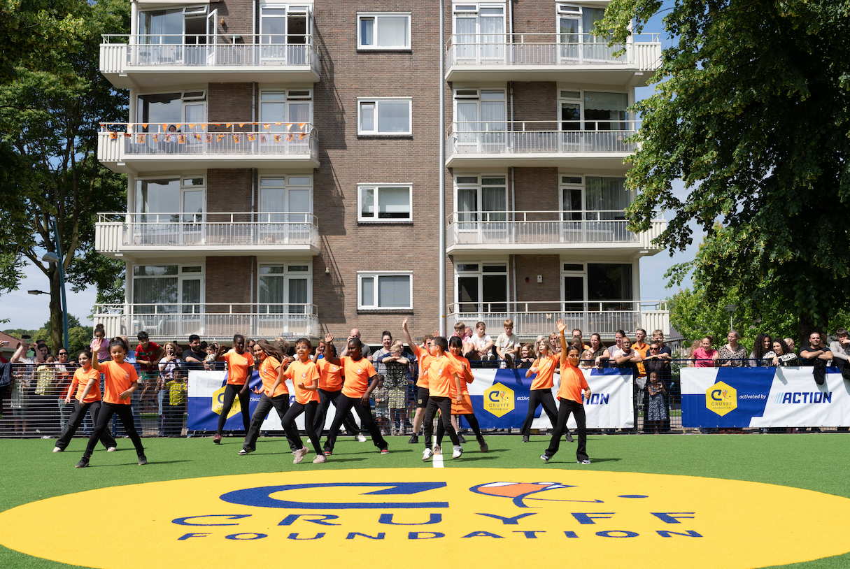 Soufiane Touzani opent vijfde Cruyff Court 