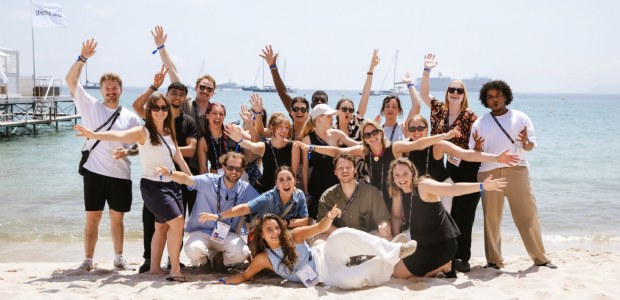 RA*W zet treinreis naar Cannes in als creatieve pitch voor KWF