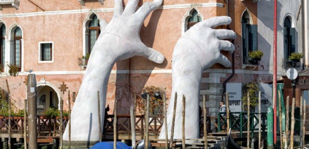Biënnale Venetië verliest subsidie EU door deelname Rusland