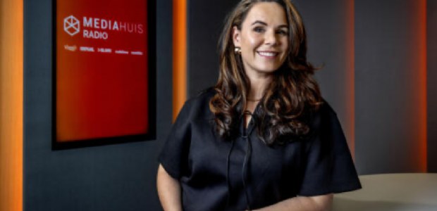 Coco Hermans vaste station director 100% NL