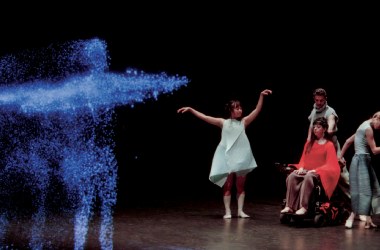 Danseres met ALS terug op podium via hersengolven 